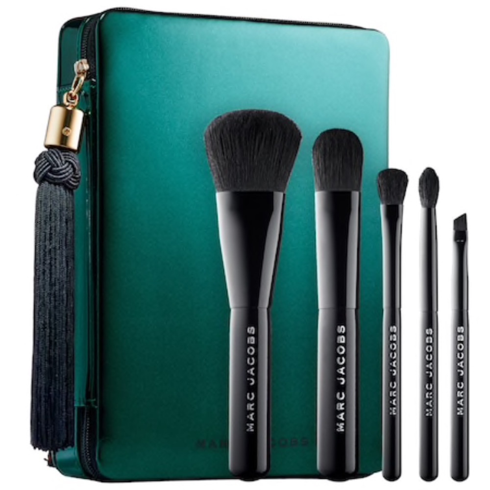 MARC JACOBS 5 pc BRUSH SET YOUR PLACE OR MINE?